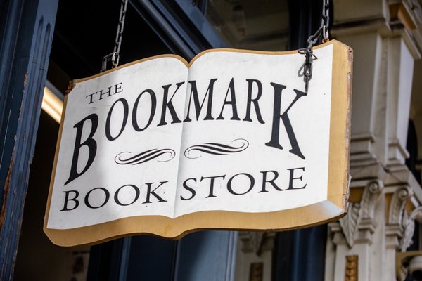 Photo of The Bookmark Bookstore / Friends of the Oakland Public Library - Oakland, CA, US.