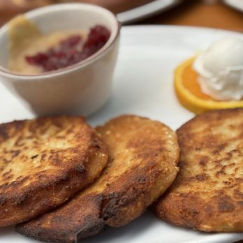 Red Lion Tavern - Potato Pancakes - Pubs Near Me - Los Angeles, California