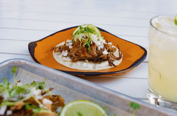 Mas Taco Bar by null