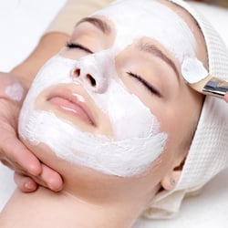 Glitzy Brows - ALSO WE DO FACIAL.