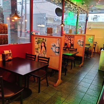 Cafe Princess Pig - Lounge area has no karaoke - Bars Near Me - Honolulu, Hawaii