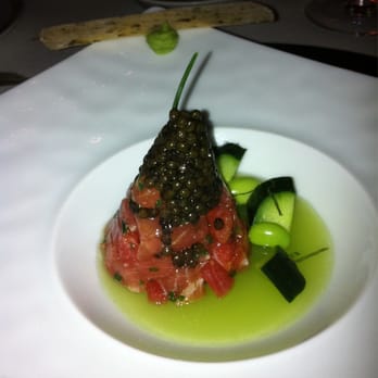 Le Cinq - Caviar with tuna - French Near Me
