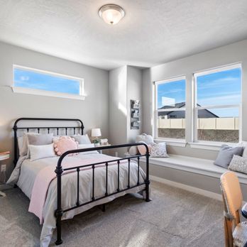 Hayden Homes - General Contractors Near Me - Redmond, Oregon