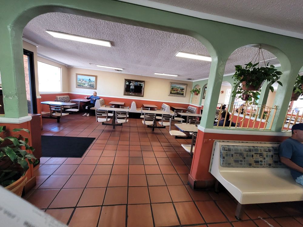 Campos Famous Burritos
