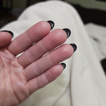 Nails Done By Vee - Did not clean up the back side - Nail Salons Near Me Nails Done By Vee - Did not clean up the back side - Nail Salons Near Me