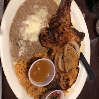 El Patron Bar & Grill - Sara peas are the best !!! Two huge pork chops for 10 bucks can't be beat ! - Mexican Near Me - Helena, Alabama El Patron Bar & Grill - Sara peas are the best !!! Two huge pork chops for 10 bucks can't be beat ! - Mexican Near Me - Helena, Alabama