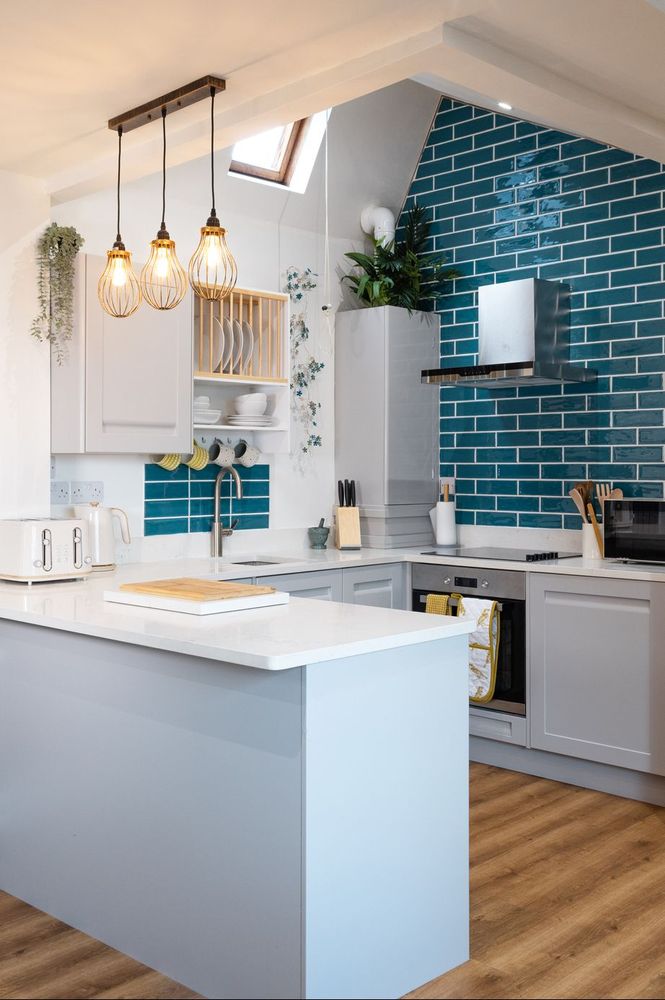 Slide of Jve Kitchen Remodeling