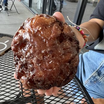 Donut Parlor - Apple fritter - Donuts Near Me - Tempe, Arizona