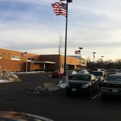 Mariano's - Store front