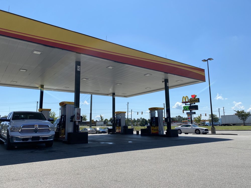 LOVE’S TRAVEL STOP Updated July 2024 34 Photos 340 Longs Pond Rd