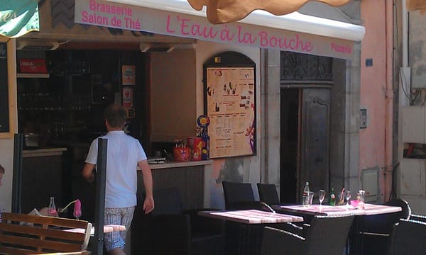 La Bouillabaisse by null