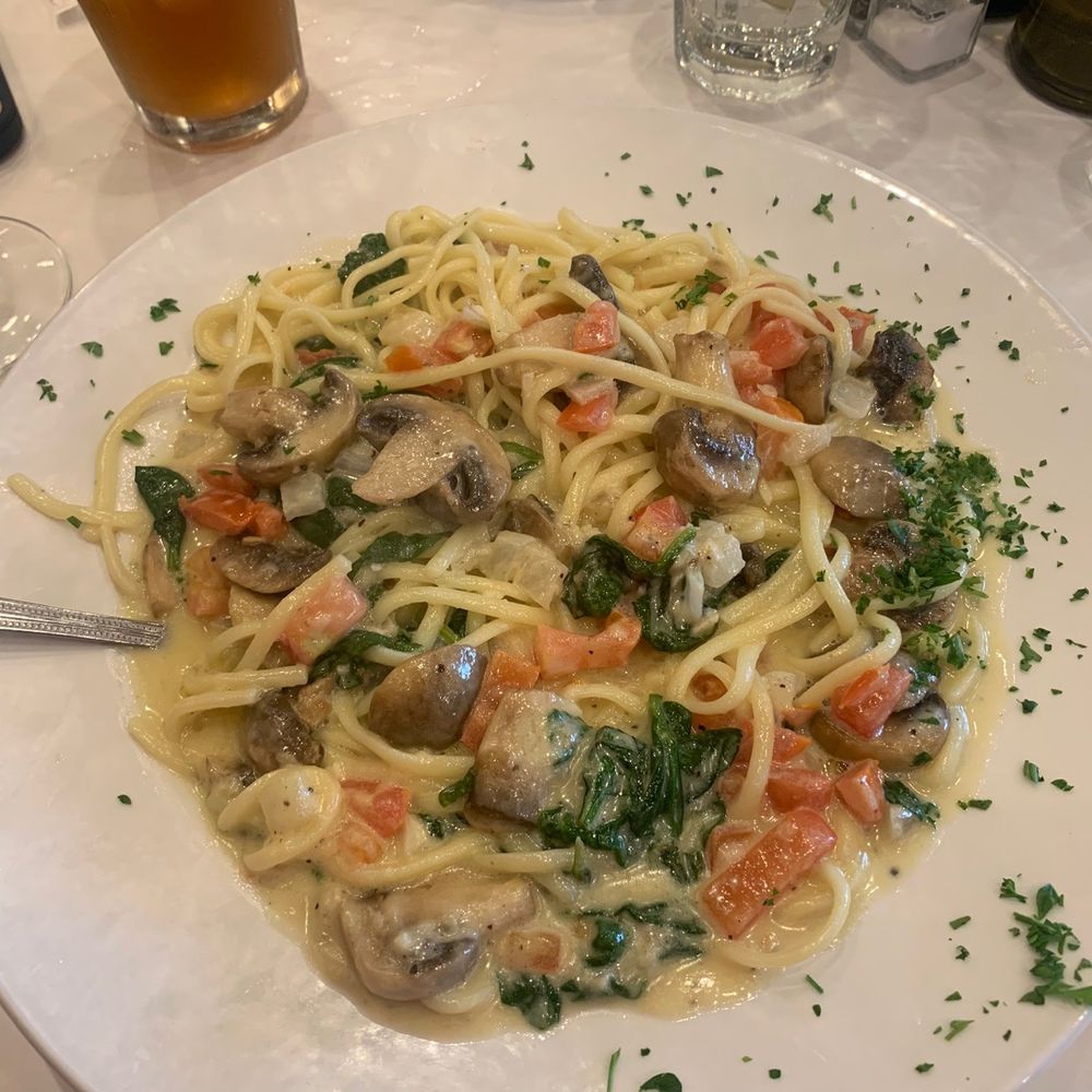 Piazza Gavi - Serenata-linguine - Italian Near Me - Tucson, Arizona Piazza Gavi - Serenata-linguine - Italian Near Me - Tucson, Arizona