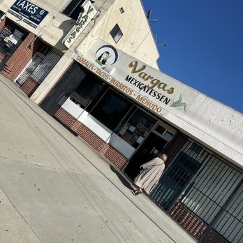 Vargas Mexicatessen - Delis Near Me - Pico Rivera, California