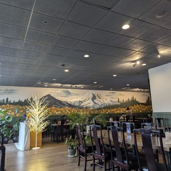 Happy Autumn - Mural - Vietnamese Near Me - Renton, Washington