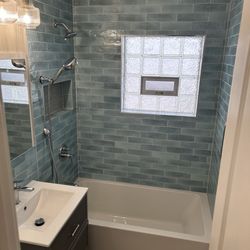 J & D Whirlpool Kitchen & Bath Outlet - Bathroom remodel