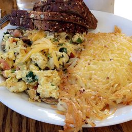 Breakfast Veggie Scramble