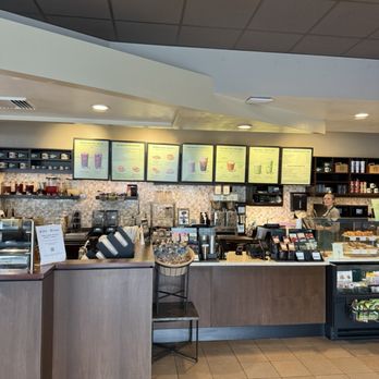 Starbucks - Coffee & Tea Near Me - Crescent City, California