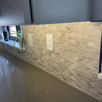 Corridor Building & Remodeling - a kitchen with a sink and window - General Contractors Near Me - Vinton, Iowa