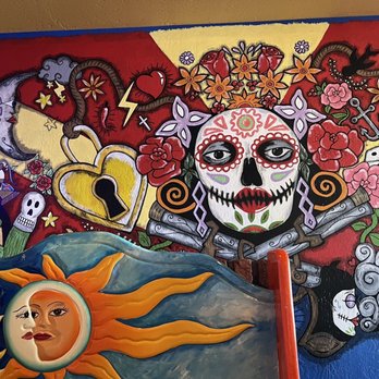 Plaza Bonita - Wall mural - Mexican Near Me - Phoenix, Arizona