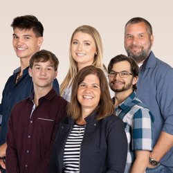 Ecklund Properties - The Ecklund Team!
Kelly Ecklund, Dalton Ecklund, Kaia Ecklund, Tristen Ecklund, Natasha Bengochea, and Jim Ecklund