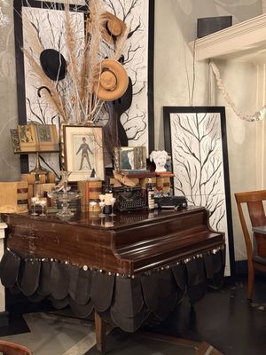 Spoon River Artworks and Market by null