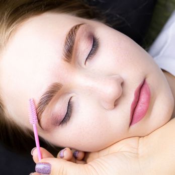 Pearly Brow Threading - Eyebrow lamination - Threading Services Near Me - La Cañada Flintridge, California