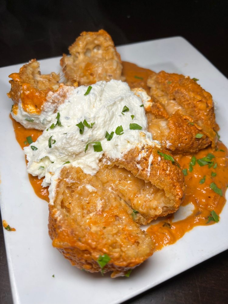 SALVINO’S PIZZERIA & RESTAURANT Updated November 2024 52 Photos