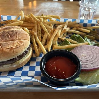 Berliner Beerhall - Berliner Burger - German Near Me - Tacoma, Washington