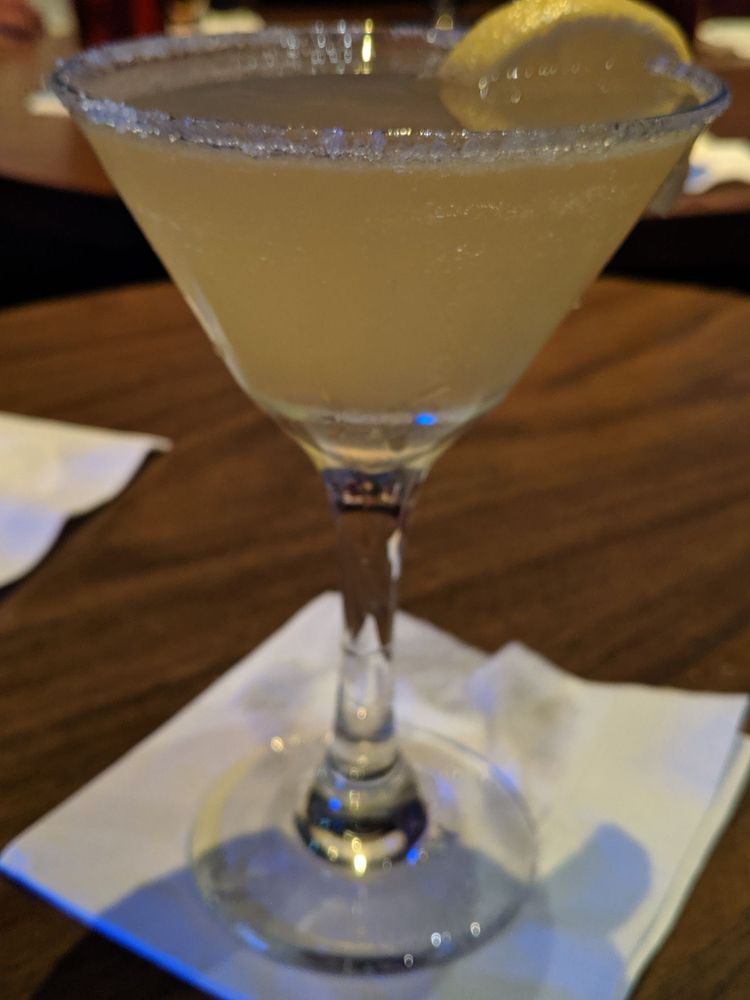 TOM TOM TAP 16 Photos 107 E 2nd St, Ottumwa, Iowa Bars Restaurant Reviews Phone Number