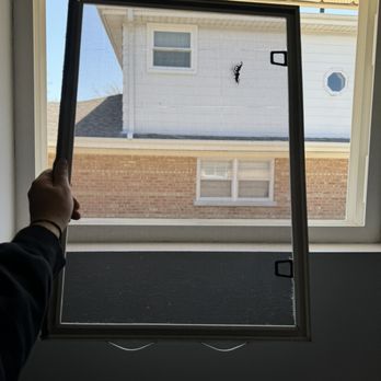 Infinite Glass - screen to be rescreened - General Contractors Near Me Infinite Glass - screen to be rescreened - General Contractors Near Me