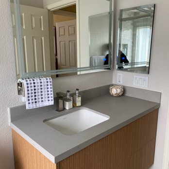 Triangle Construction Tri-Valley - Upstairs bath - view from bathtub looking out - General Contractors Near Me - Livermore, California