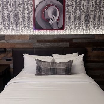 Silverton Casino - Hotels Near Me - Las Vegas, Nevada Silverton Casino - Hotels Near Me - Las Vegas, Nevada