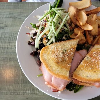 George's Place - Turkey & Brie (just look at those potatoes and side salad) - Breakfast & Brunch Near Me - Cape May, New Jersey George's Place - Turkey & Brie (just look at those potatoes and side salad) - Breakfast & Brunch Near Me - Cape May, New Jersey