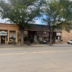 Charlie's Market - Cute little market!!