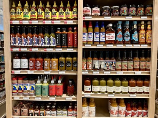 Tiny Grocer / Hyde Park Grocery by null