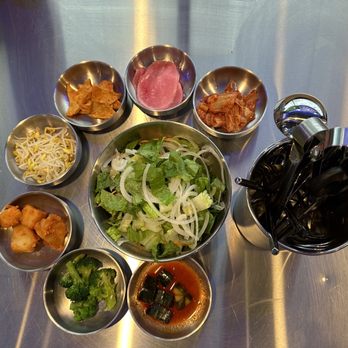 Do Si Korean BBQ - Banchan - IG @bougiefoodieboi - Korean Near Me - Kent, Washington Do Si Korean BBQ - Banchan - IG @bougiefoodieboi - Korean Near Me - Kent, Washington