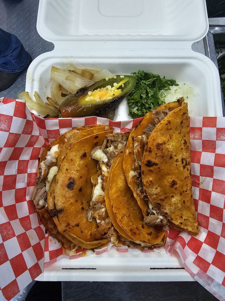 Mayo’s Tacos