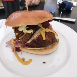 Det Grå Madhus - Kyllingeburger