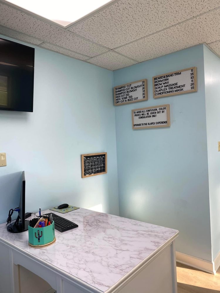 LEMON STREET BOUTIQUE HAIR STUDIO Updated June 2024 Request an Appointment 2140 Lemon St