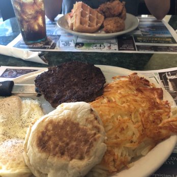Metro Diner - Hamburger steak and eggs and chicken and waffles. - Breakfast & Brunch Near Me - Jacksonville Beach, Florida Metro Diner - Hamburger steak and eggs and chicken and waffles. - Breakfast & Brunch Near Me - Jacksonville Beach, Florida