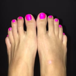 Rose Nails 2 - I love my toenails. Such a fun, bright color. I love their polish options!