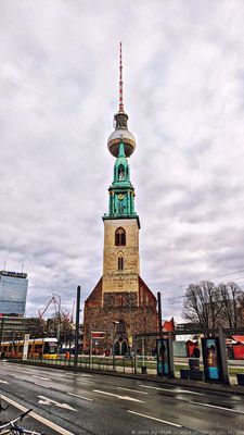 Berlin TV Tower by null