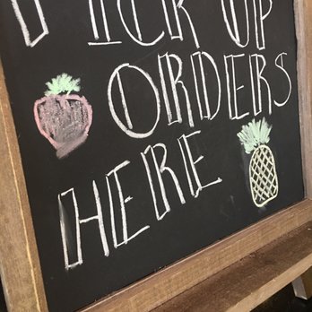 Grain and Berry - Palm Harbor - Standing around waiting to pick up orders, blocking entry from the front door - Acai Bowls Near Me - Palm Harbor, Florida Grain and Berry - Palm Harbor - Standing around waiting to pick up orders, blocking entry from the front door - Acai Bowls Near Me - Palm Harbor, Florida