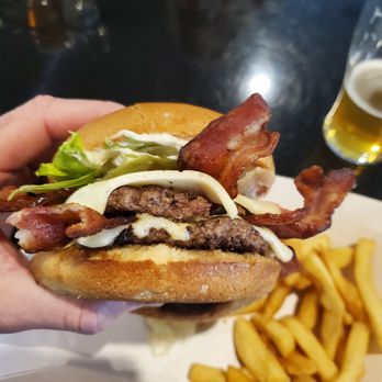 Retriever Brewing Company - Side view of the Mattycakes Double Bacon Burger - Brewpubs Near Me - Orefield, Pennsylvania Retriever Brewing Company - Side view of the Mattycakes Double Bacon Burger - Brewpubs Near Me - Orefield, Pennsylvania
