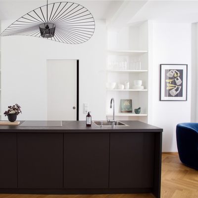 August The Boardinghouse by null