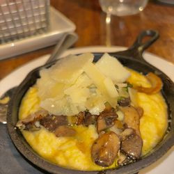 BrickHouse 737 - Parmesan polenta with trumpet king mushrooms ... TO.DIE.FOR.  Seriously the best polenta I've ever had!