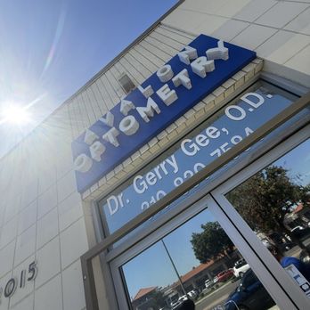 Avalon Optometry - Outside - Optometrists Near Me - Carson, California Avalon Optometry - Outside - Optometrists Near Me - Carson, California