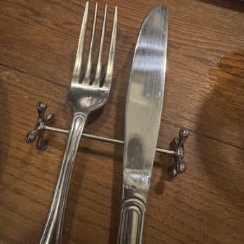 Aloha Steak House - Silverwear rest to keep them off of the table - Steakhouses Near Me - Honolulu, Hawaii