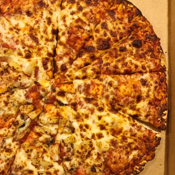 Magoo's California Pizza - Large cheese pizza (half with mushrooms and pineapple) - Pizza Near Me - Indianapolis, Indiana Magoo's California Pizza - Large cheese pizza (half with mushrooms and pineapple) - Pizza Near Me - Indianapolis, Indiana