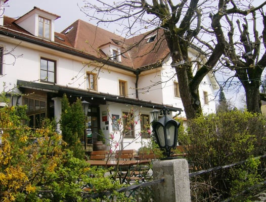 Alter Wirt in Grünwald | Bio-Restaurant & BIO-Hotel by null